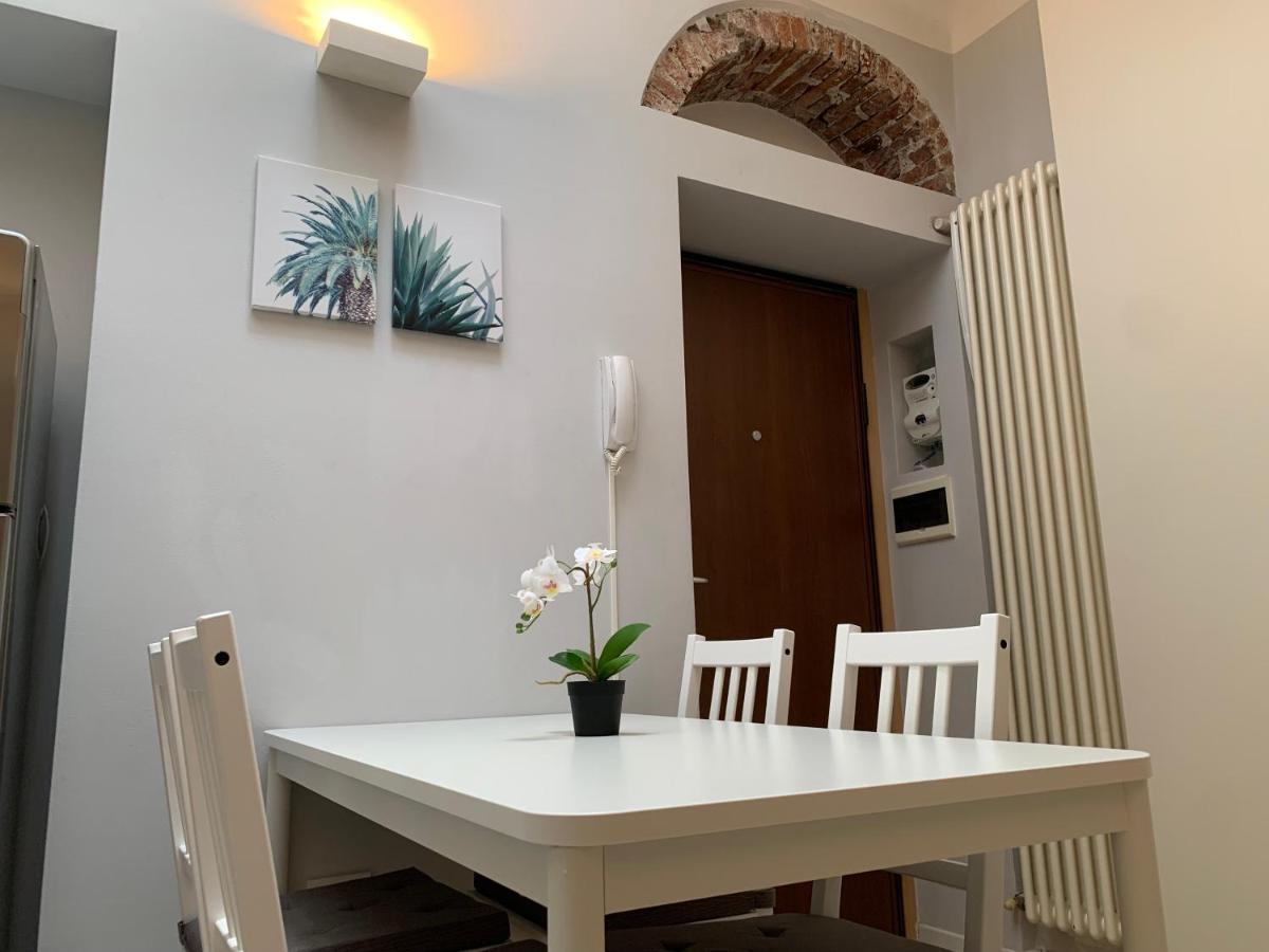 Bilocale Di Ringhiera In Corso Como/Garibaldi Milano Eksteriør billede