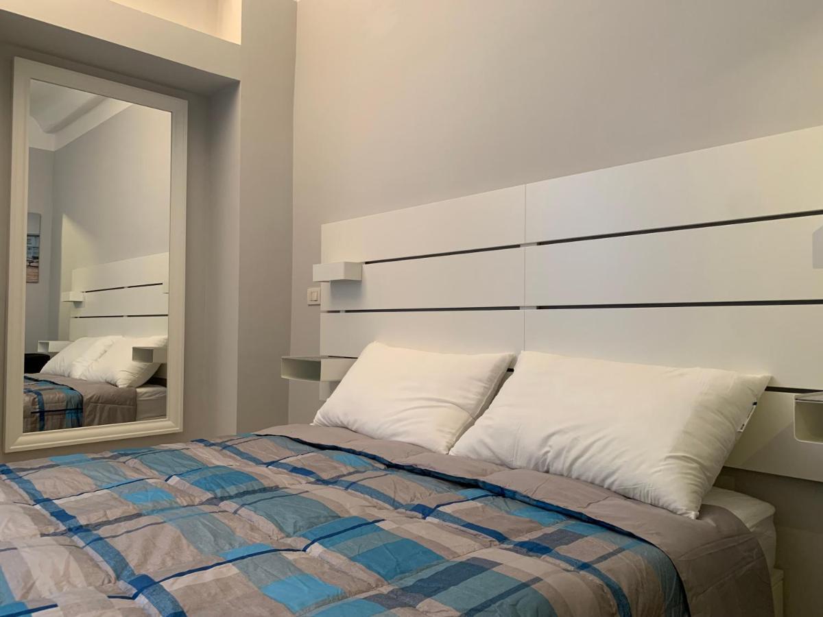 Bilocale Di Ringhiera In Corso Como/Garibaldi Milano Eksteriør billede